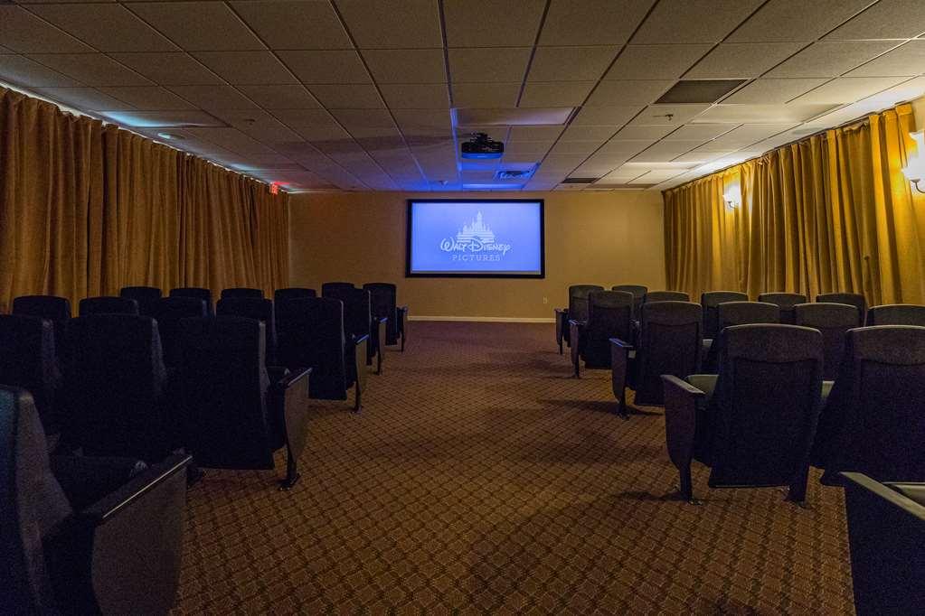 Vacation Village In The Berkshires Hancock Servis gambar The screening room at the Academy