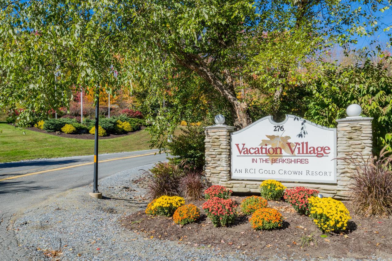 Vacation Village In The Berkshires Hancock Luaran gambar Entrance to Vacation Village at the Preserve
